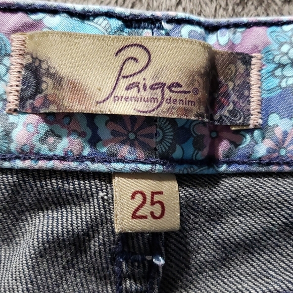 Paige Jean Shorts, Sz 25, Dark Wash - Picture 7 of 8